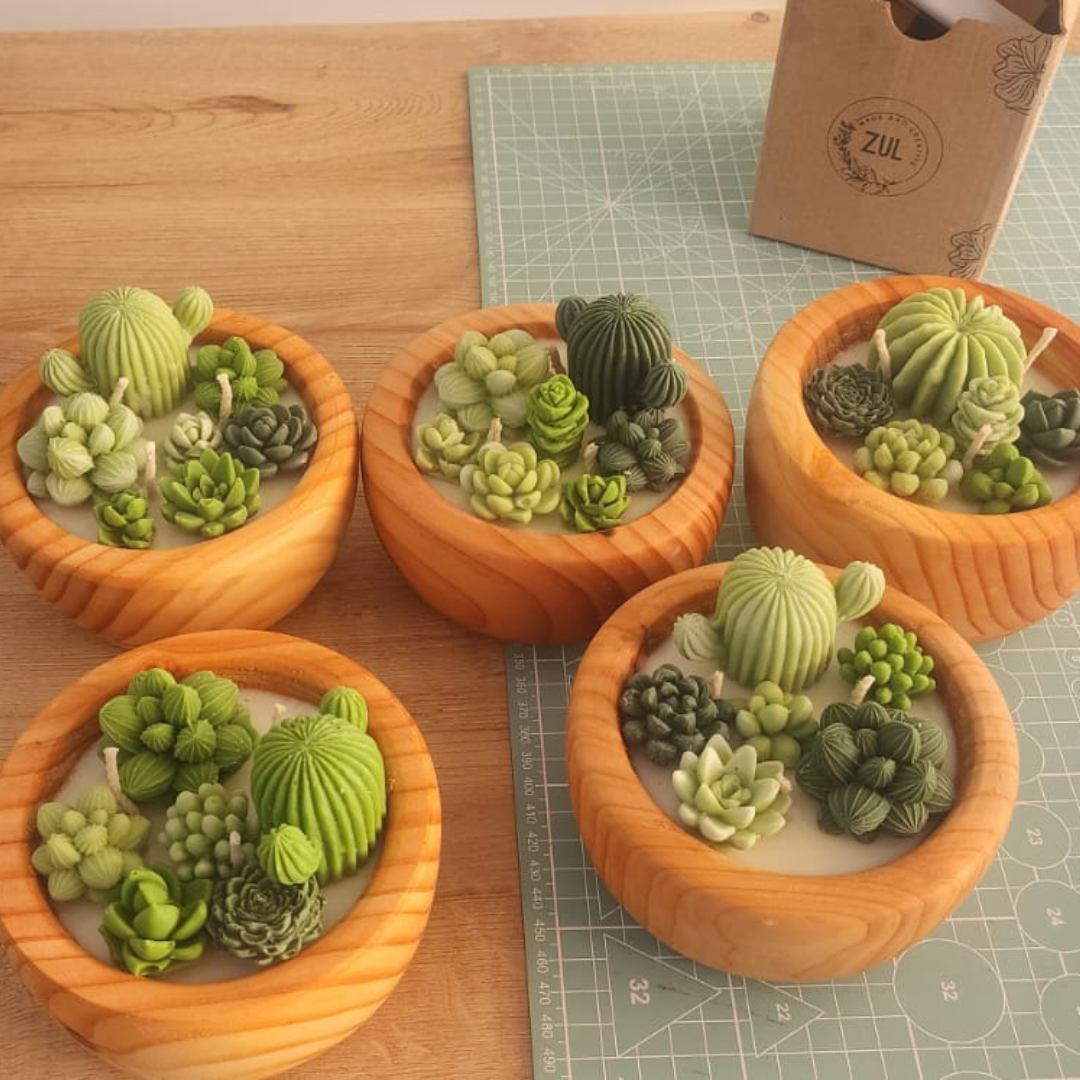 Velas en cuenco de madera